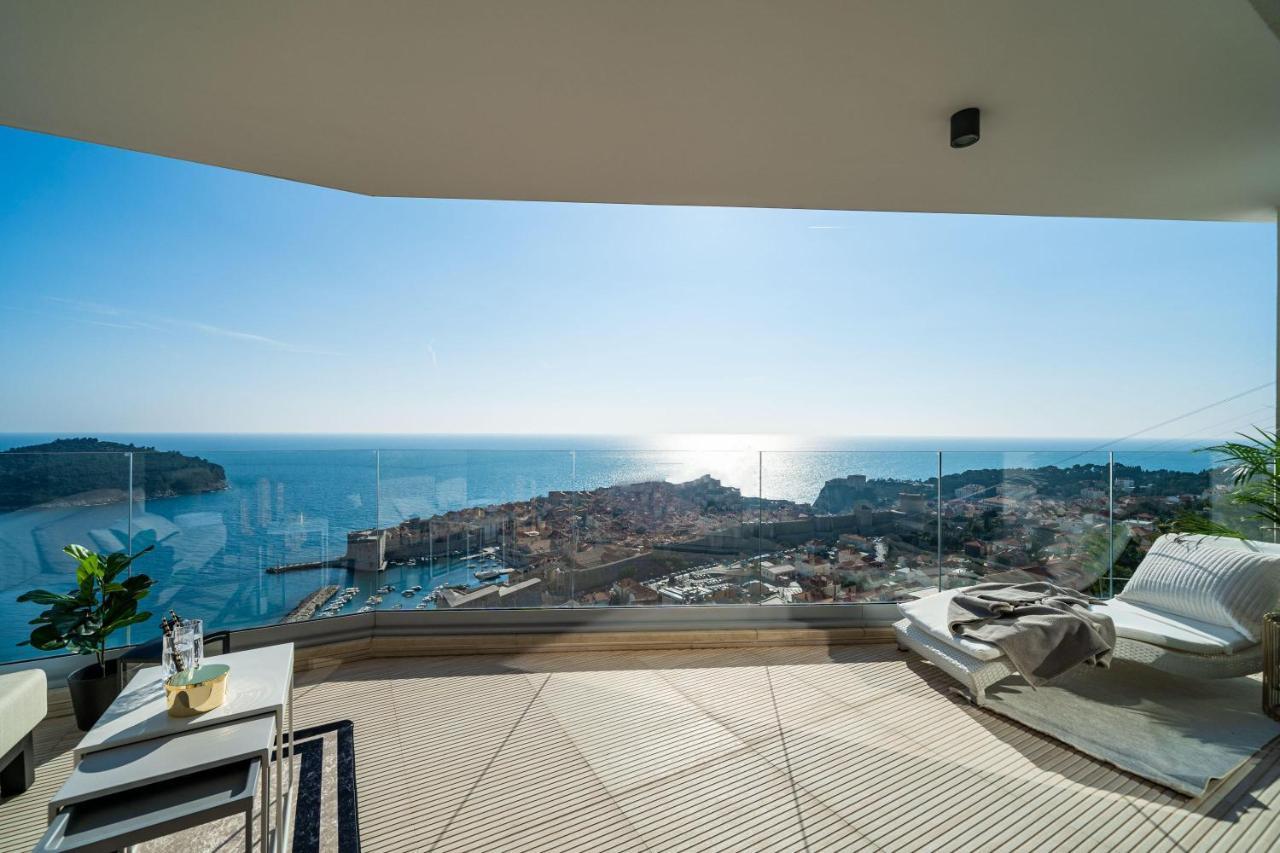 Lux Kalifa 5 Star Exquisite *